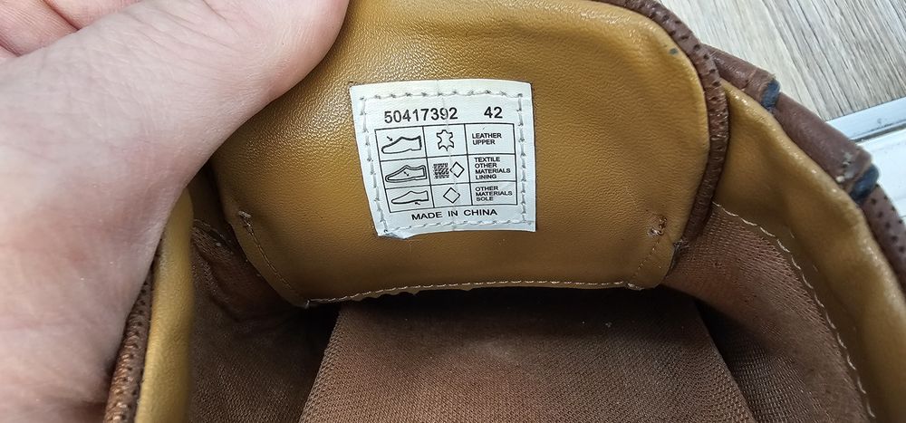 Boss buty skórzane męskie rozmiar 42 wkładka 28,5cm używane