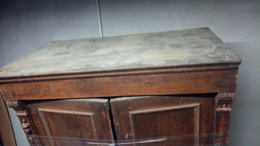 Szafa antyk renowacja