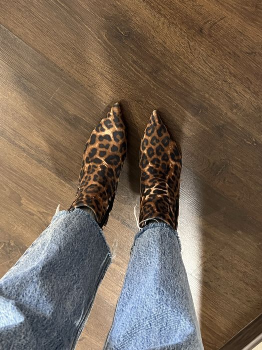 Леопардові ботильони BERSHKA 37