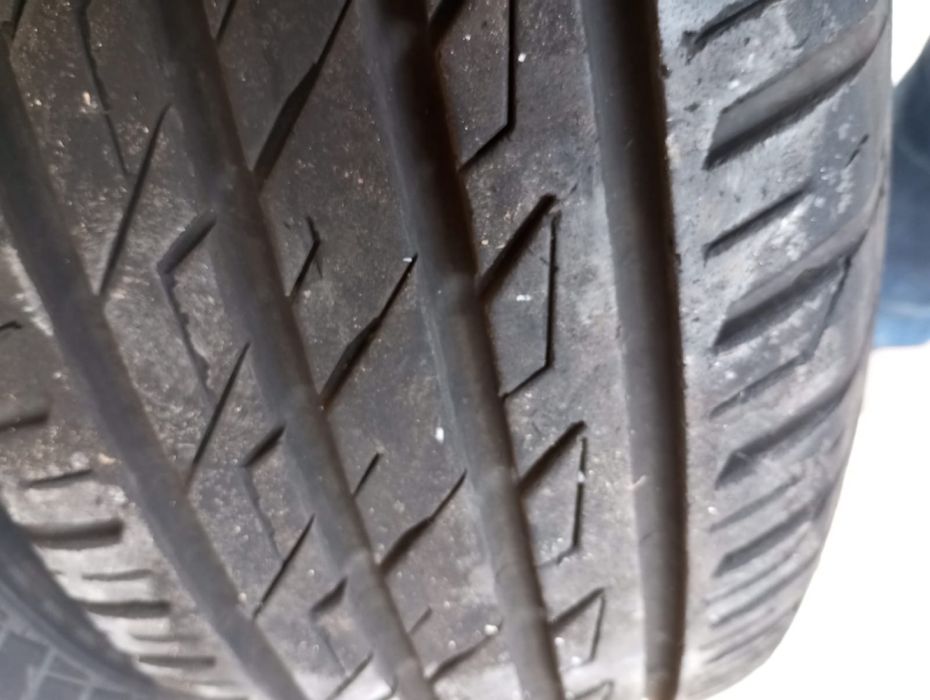 Jantes de 16’ e 4 Rodas