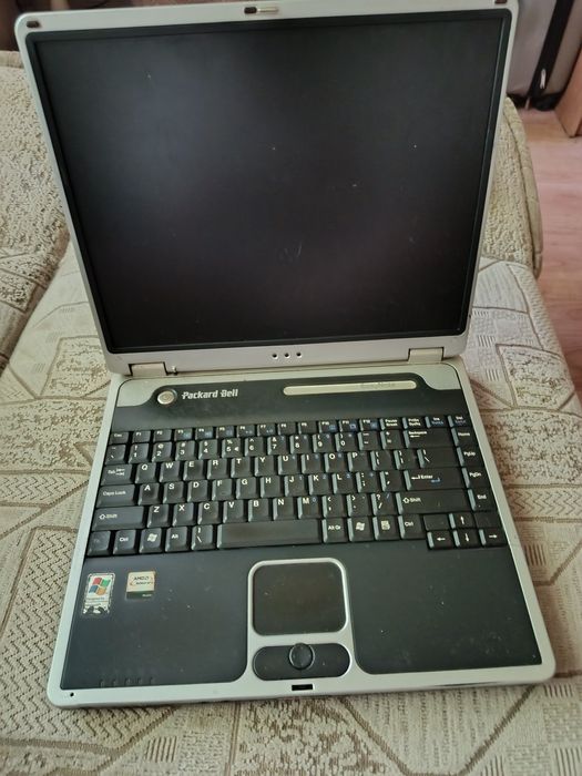 Laptopy na części