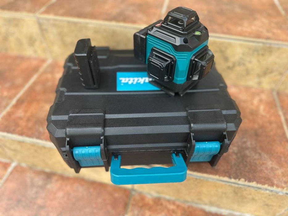 Лазерний рівень Makita 4D. Лазерный уровень 16 линий Макита 2 АКБ КЕЙС