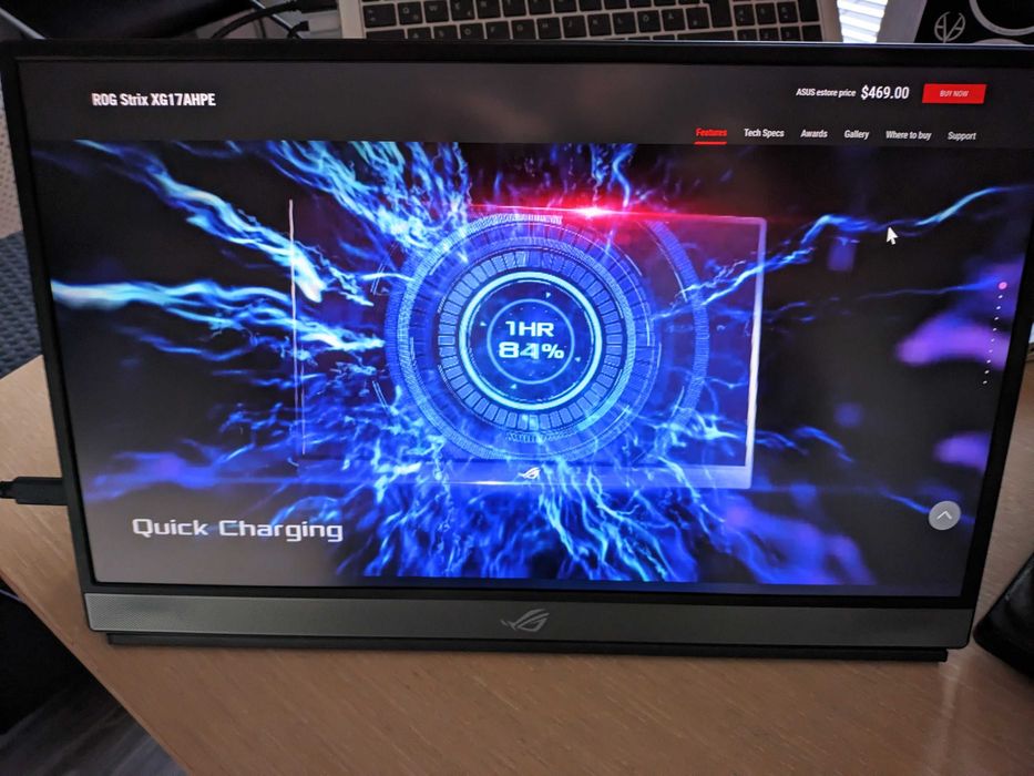 Monitor przenosny gamingowy Asus ROG Strix XG17AHPE 17,3 240Hz