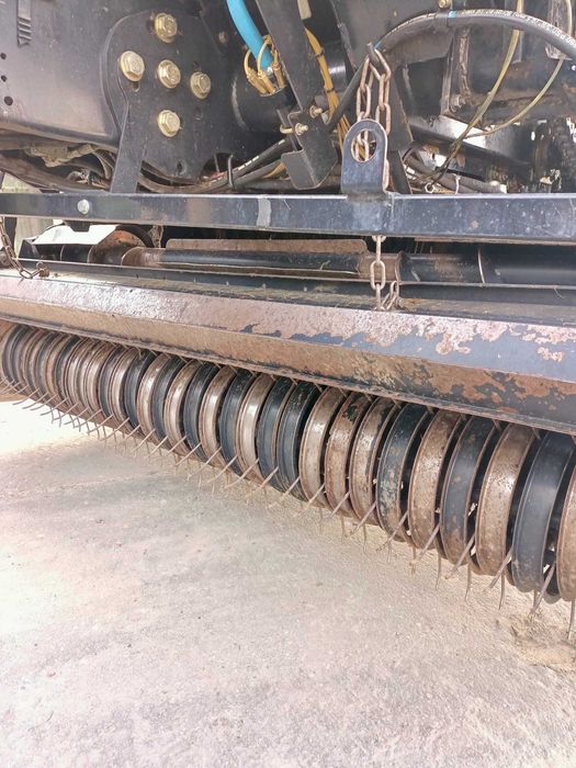Prasa New Holland RB 150