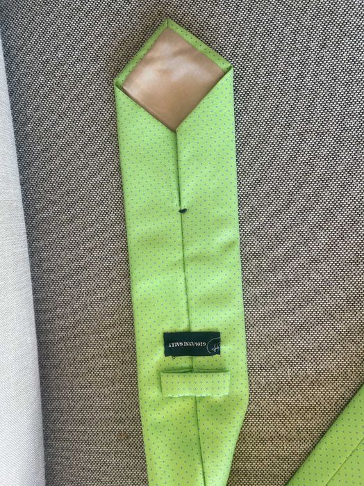 Gravatas em tons de verde