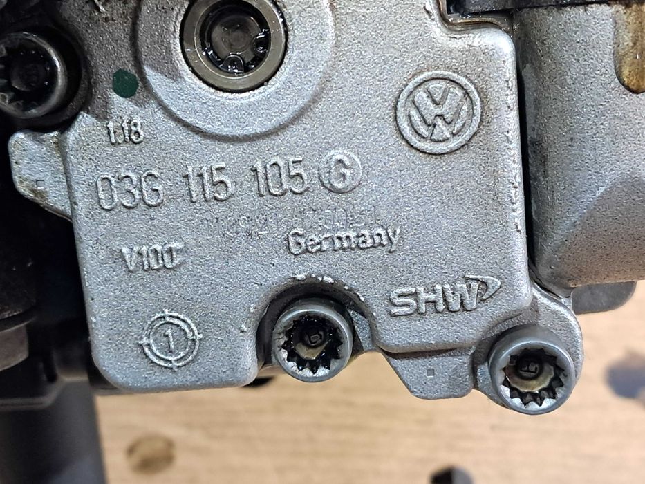 Pompa oleju olejowa 2.0 TDI AUDI VW Seat Skoda