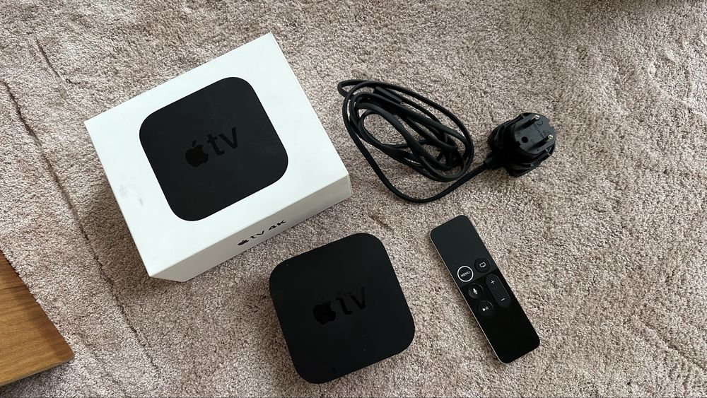 Apple TV 4K 64 GB – pilot, pudełko + kabel HDMI gratis