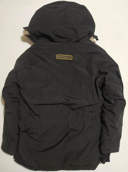 Чоловічий пуховик Canada Goose