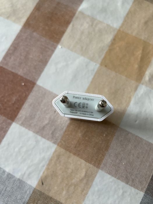 Carregador pequeno 5W cor branco