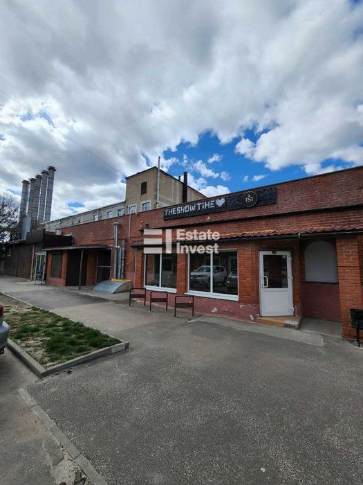 Продам торговое помещение на ул. 23 Августа, 12А.