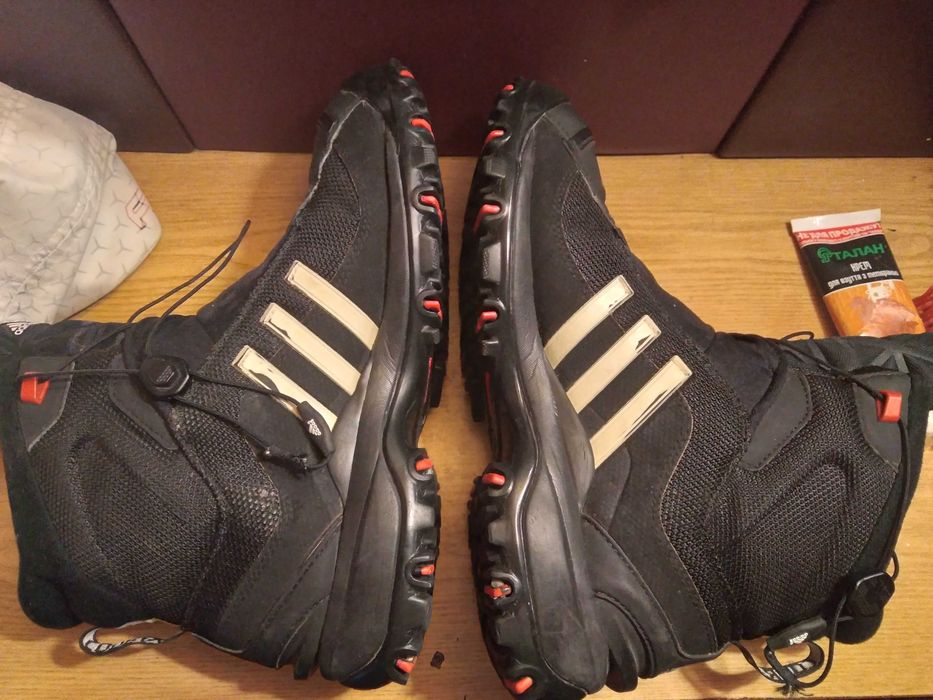 Чоловічі зимові черевики adidas terrex climaproof 665
