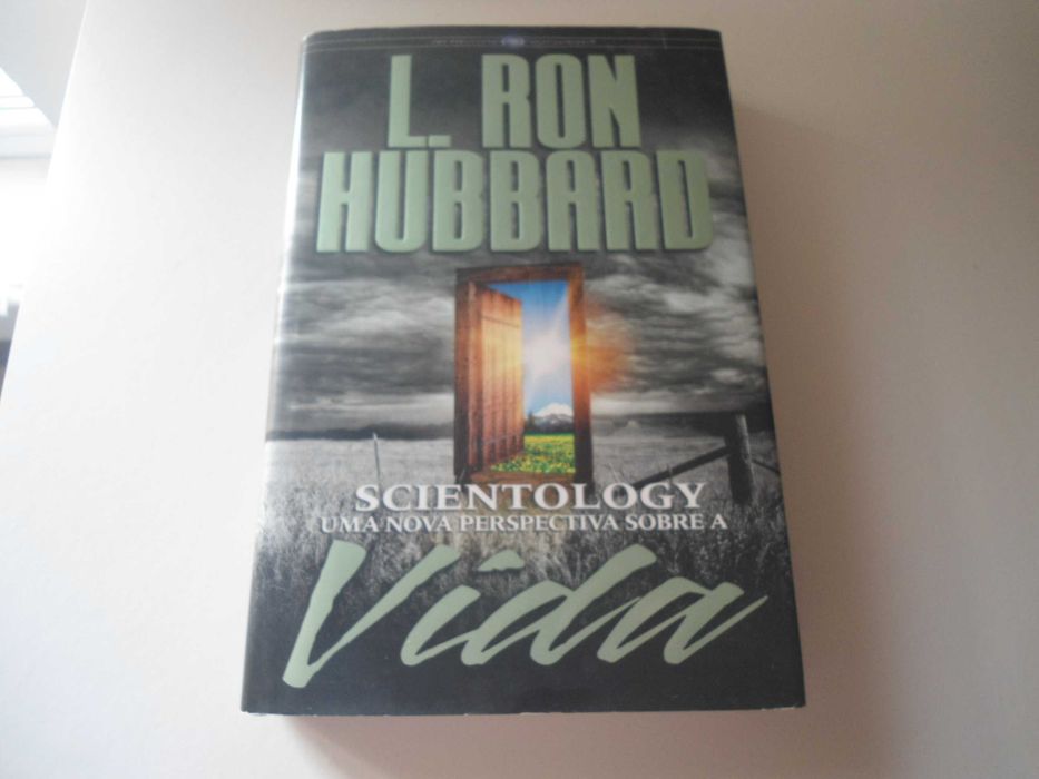 Scientology—A New Perspective on the Life of L. Ron Hubbard64287202746881120