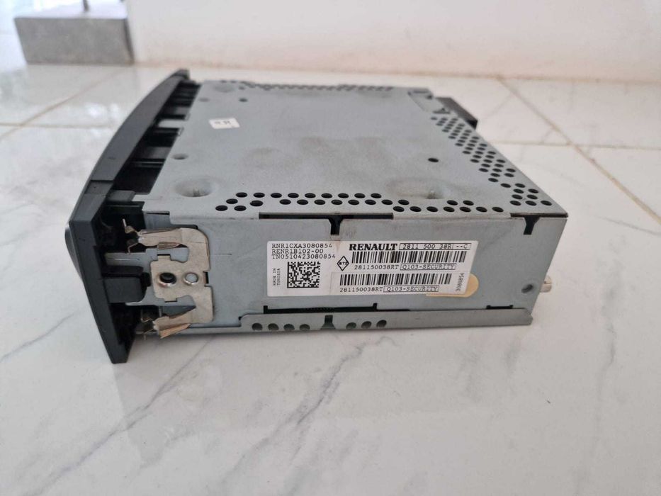 Autorrádio Renault Clio 3 2010 original