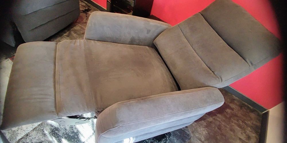 Poltronas elétricas reclináveis - Reservadas