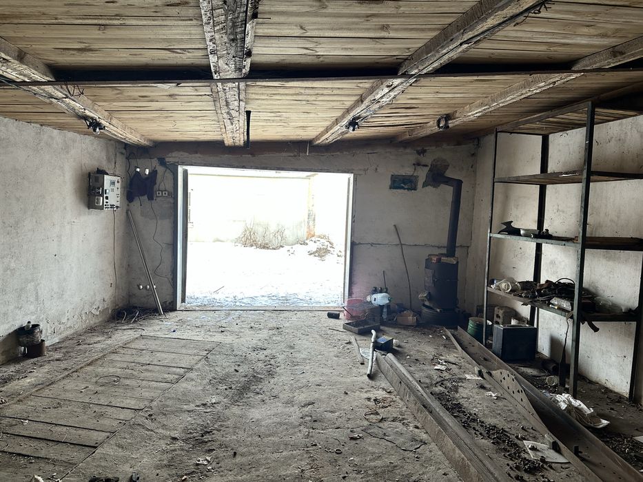 Продам кирпичный гараж браилки