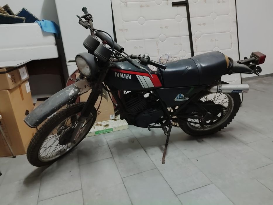 Yamaha DT 125 Motorcycle
