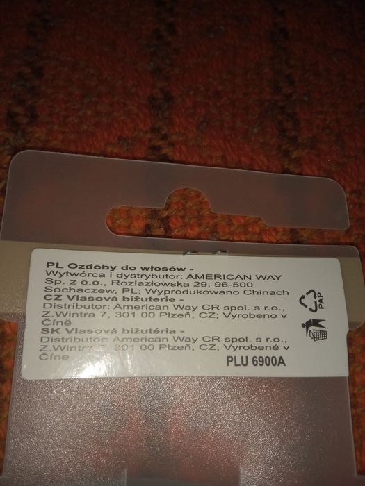 Gumki i spinki  zestaw.