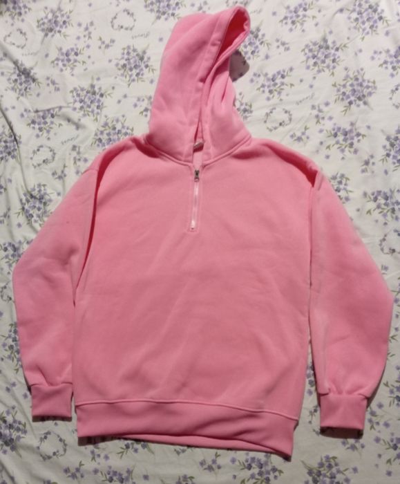 Толстовка рожевого кольору