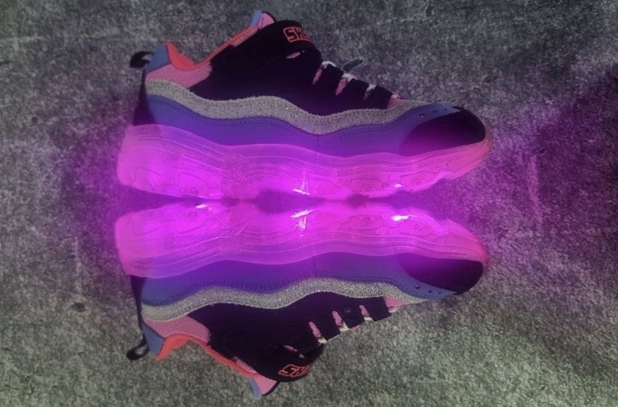 Кросівки skechers ice lights