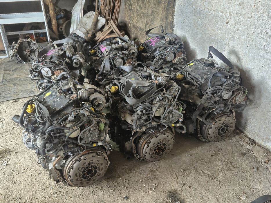 Мотори 2.0 dCi M9R Trafic Vivaro Qashqai X-trail Espace Megane Scenic