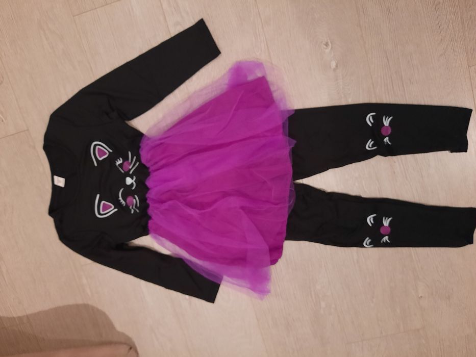 Komplet legginsy plus tunika z tiulową spódniczką