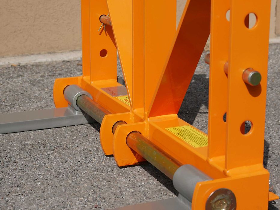 Porta-Paletes Traseiro D-700 carga 700kg Garfos Dobráveis-IVA INCLUÍDA