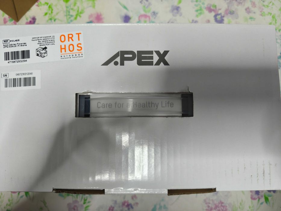 Colchão anti-escaras com aparelho elétrico