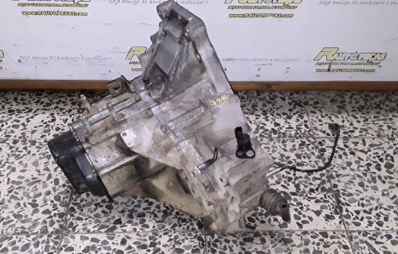Caixa de Velocidades - MAZDA 323 S V (BA) | 92 - 03
