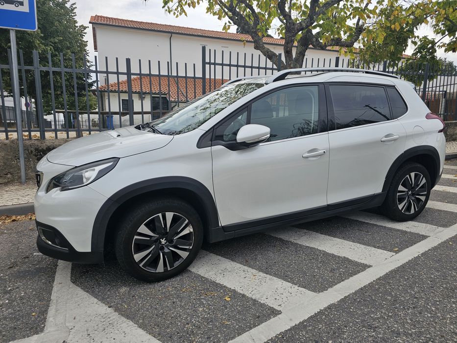 Peugeot 2008 de 2017 com 88000 Km