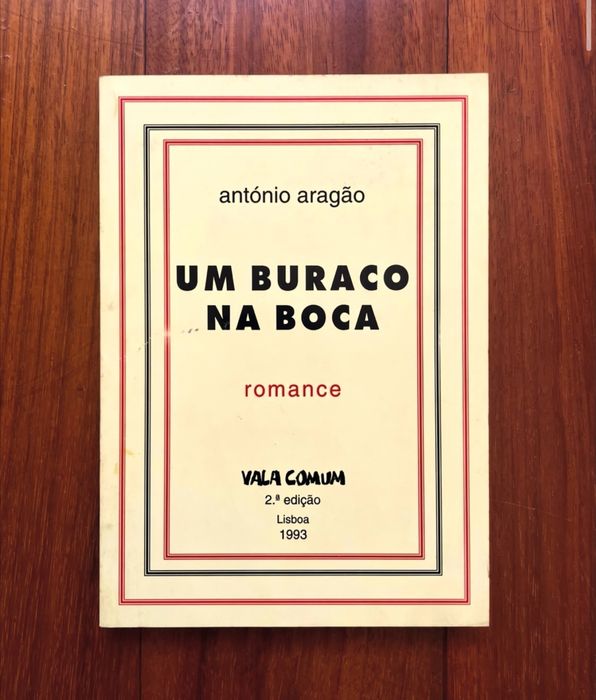 António Aragão - Um Buraco na Boca