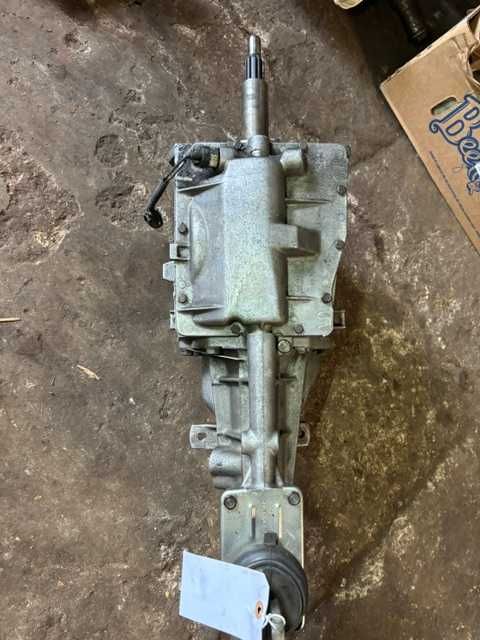 Ford Mustang V8 skrzynia biegow T-5  Borg Warner   85-91r