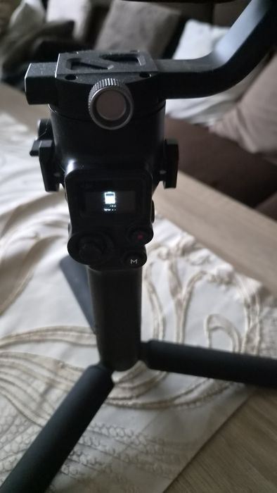 Gimbal Ronin SC2 stabilizator