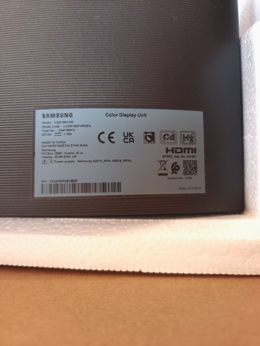 Monitor curvo Samsung - em estado como novo!