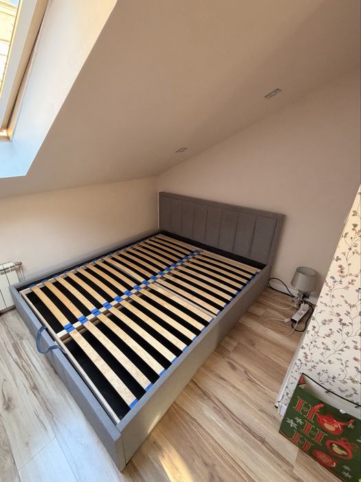 Łóżko tapicerowane 160x200