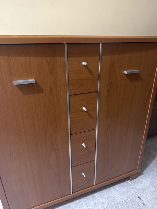 Sapateira com gavetas