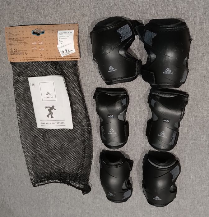 Ochraniacze dziecięce r.S 20zł.