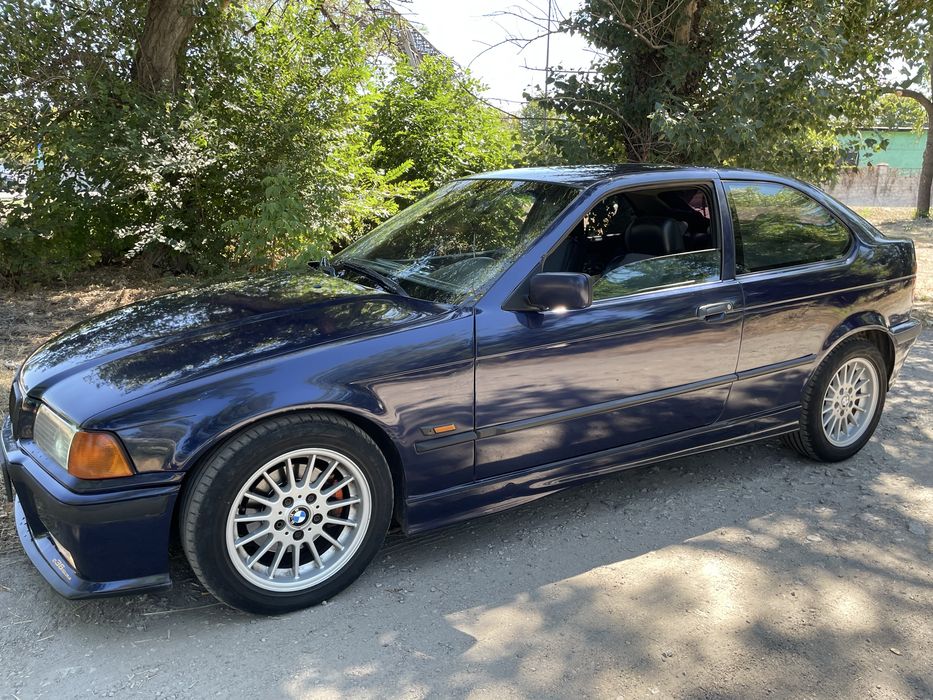Продам BMW e36 compact