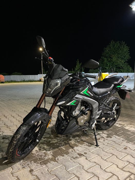 Мотоцикл Viper zs200a1 у відмінному стані, з документами та шоломом