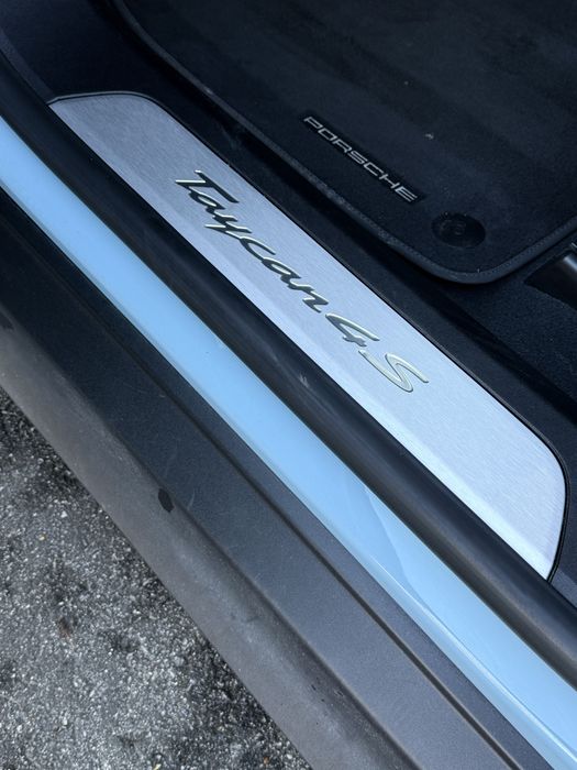 Porsche Taycan 4S 2022 – Exclusivo nesta configuração