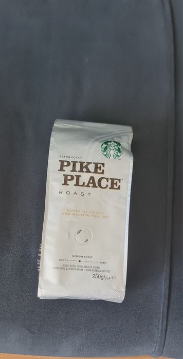Kaway ziarniste STARBUCKS widoczne jak na zdjęciu