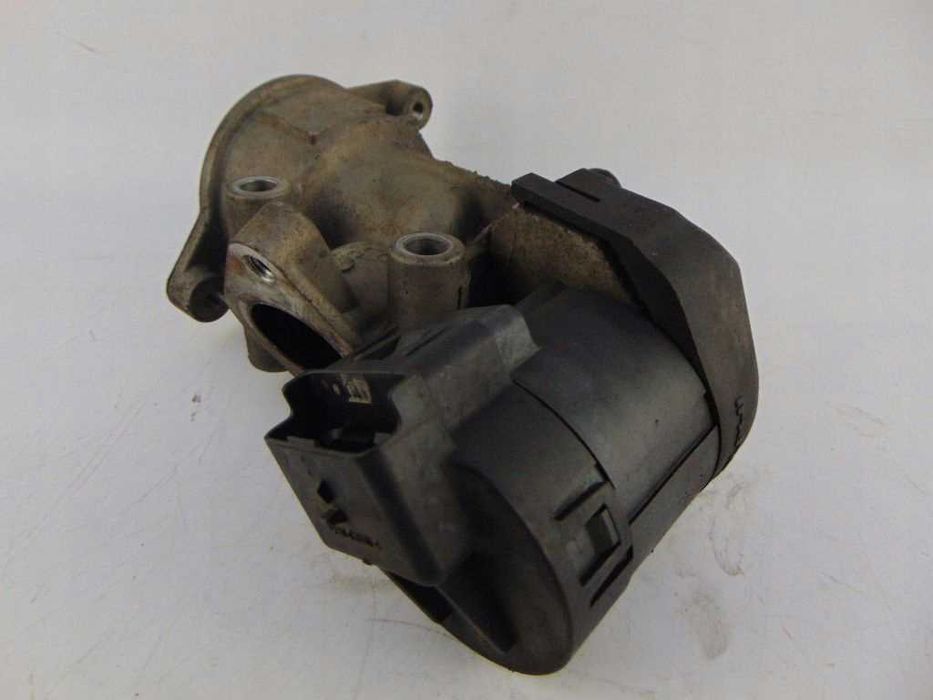 Клапан EGR Volvo 2.0D C30 2.0 S40 2.0 V50 Клапан ЕГР Вольво 2.0