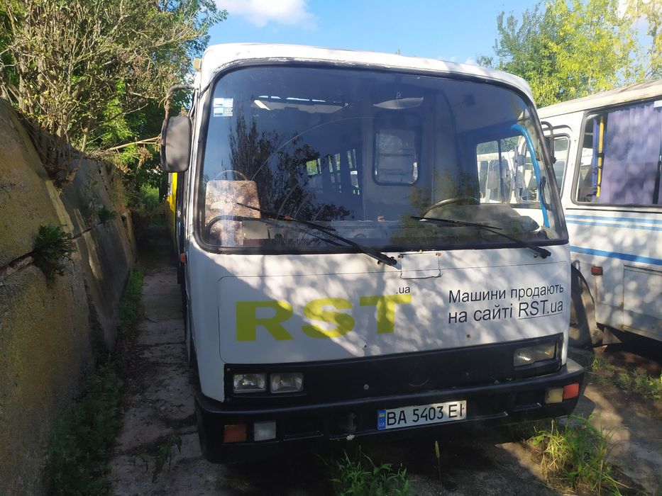 Бампера до Мерседес Т2 рекс 609 611 709 711 ЗАЗ I-VAN баз Еталон МАЗ