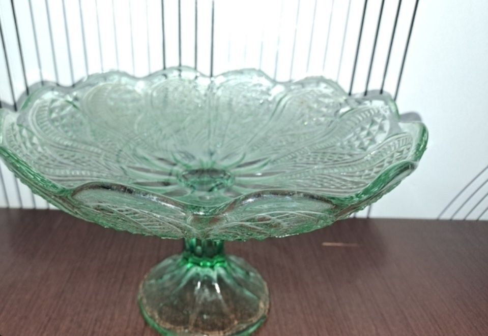 Ваза  канфетница, 1970 г.Ретро, зелёный кобальт СССР.