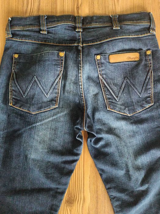 Jeansy męskie Wrangler W28L32