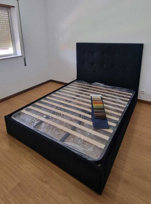 Camas De Casal Estofadas Top de Gama 190x140m Estrado Incluído 199€ !!