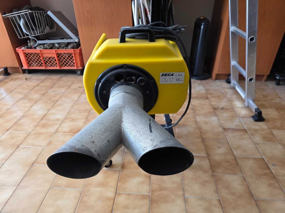 Extrator Portátil de Gases de Escape Fumos 673 ZECA - A Estrear
