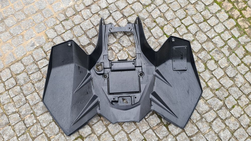 Plastico Traseiro Suzuki Ltr 450 black edition