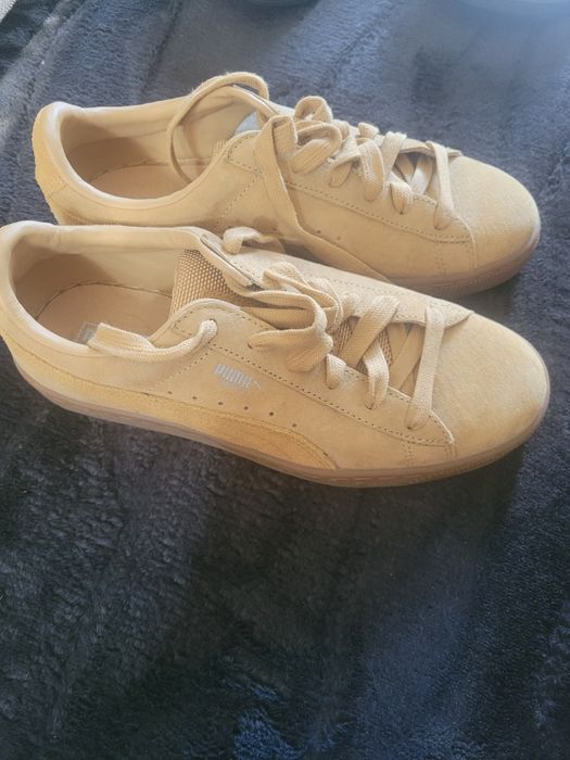 Buty firmy Puma, zolte