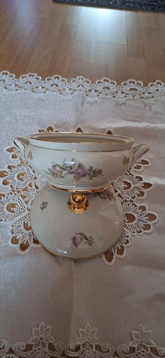 Piękna stara waza porcelanowa