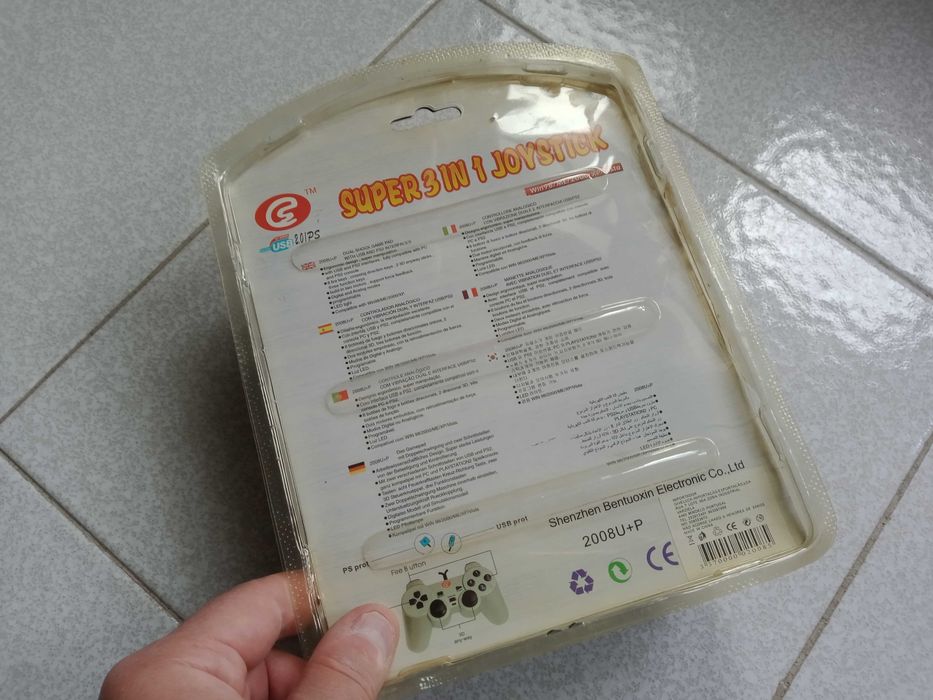 Joystick USB e PS2 - NOVO na caixa